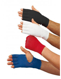 Nyrkkeily Sisäkäsine